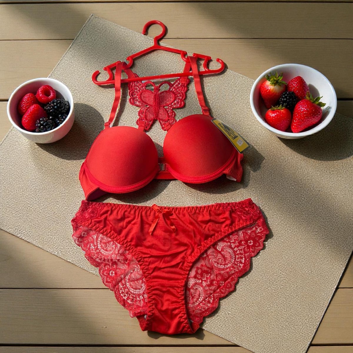 Butterfly-Back Lace Lingerie Set – Luxury Comfort & Elegance